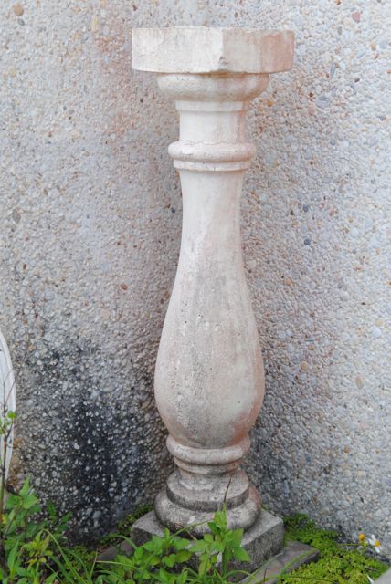 Pedistal
