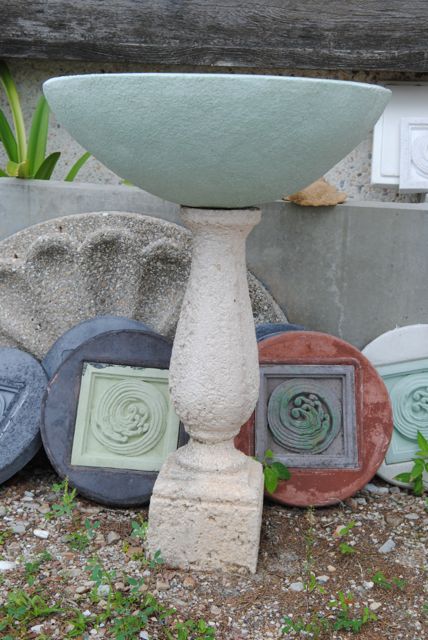 Bird Bath & Pedistal